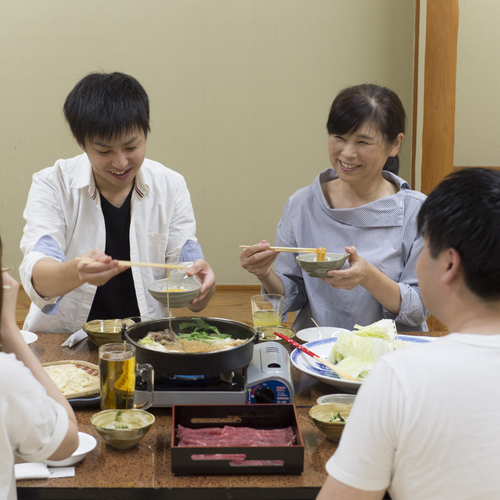 柔らかな牛肉とシャキシャキ新鮮野菜のしゃぶしゃぶ鍋【牛しゃぶしゃぶ鍋＆こだわり和朝食】