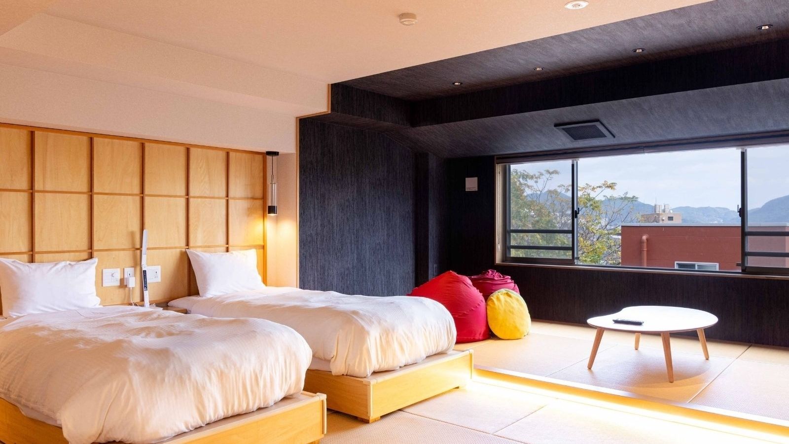 【夜景側和洋室 バリアフリー】