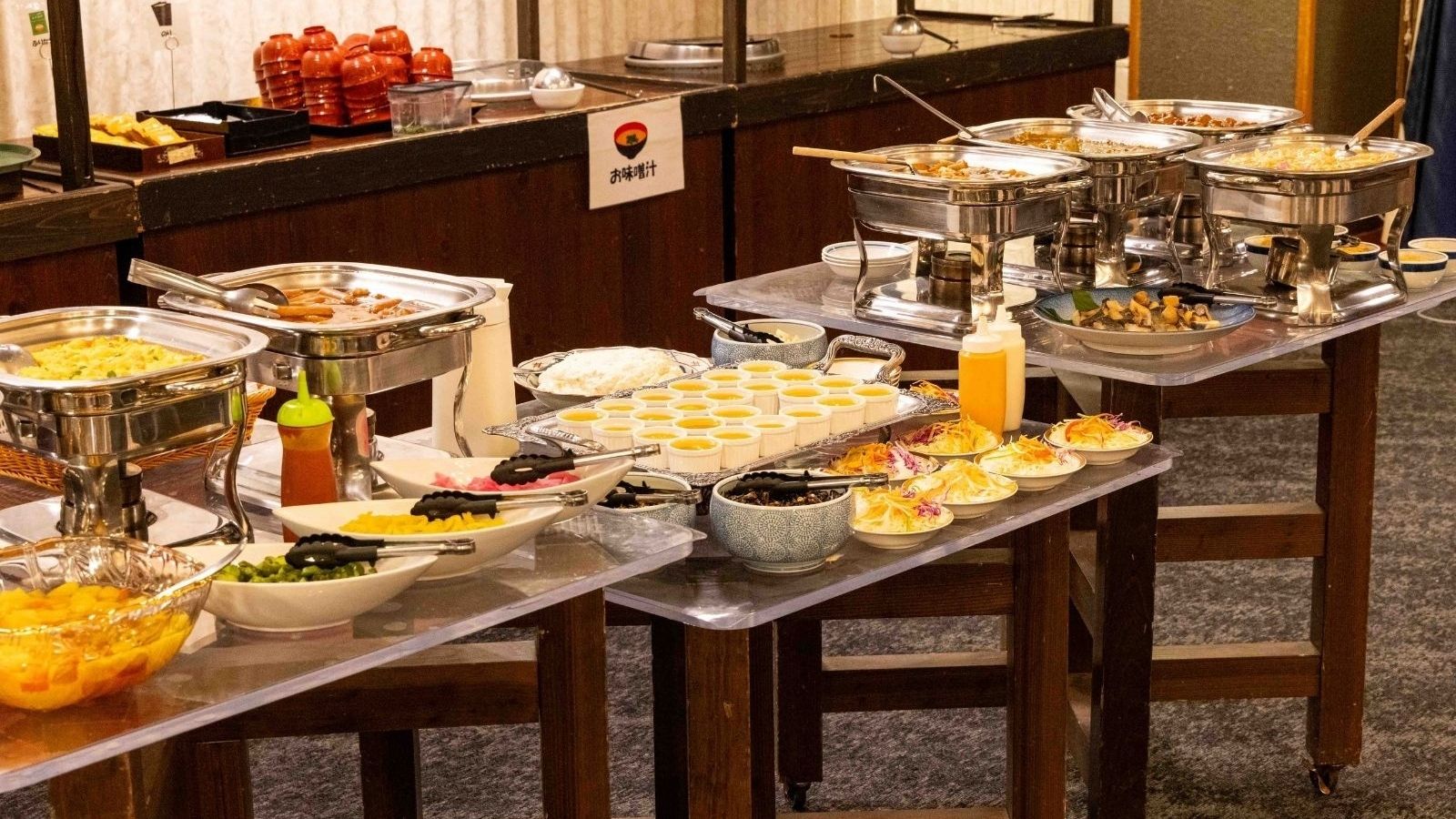 【朝食バイキング】 