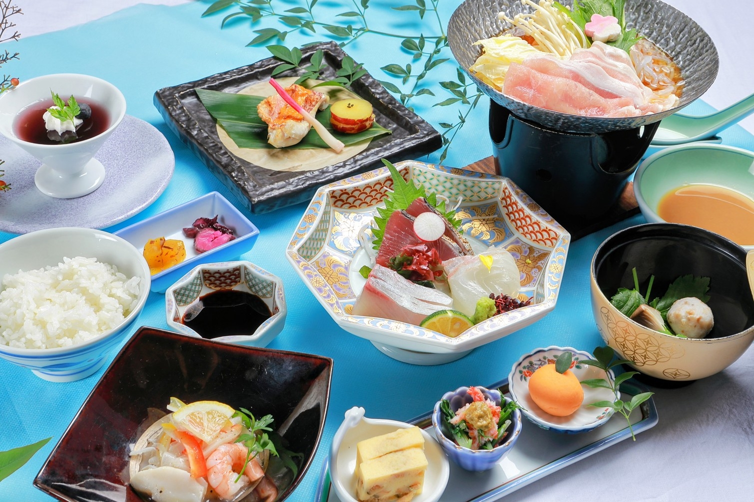 【お日にち限定割】【直前割】　≪１泊２食付≫でこの価格！■自慢の食事と高評価の温泉♪