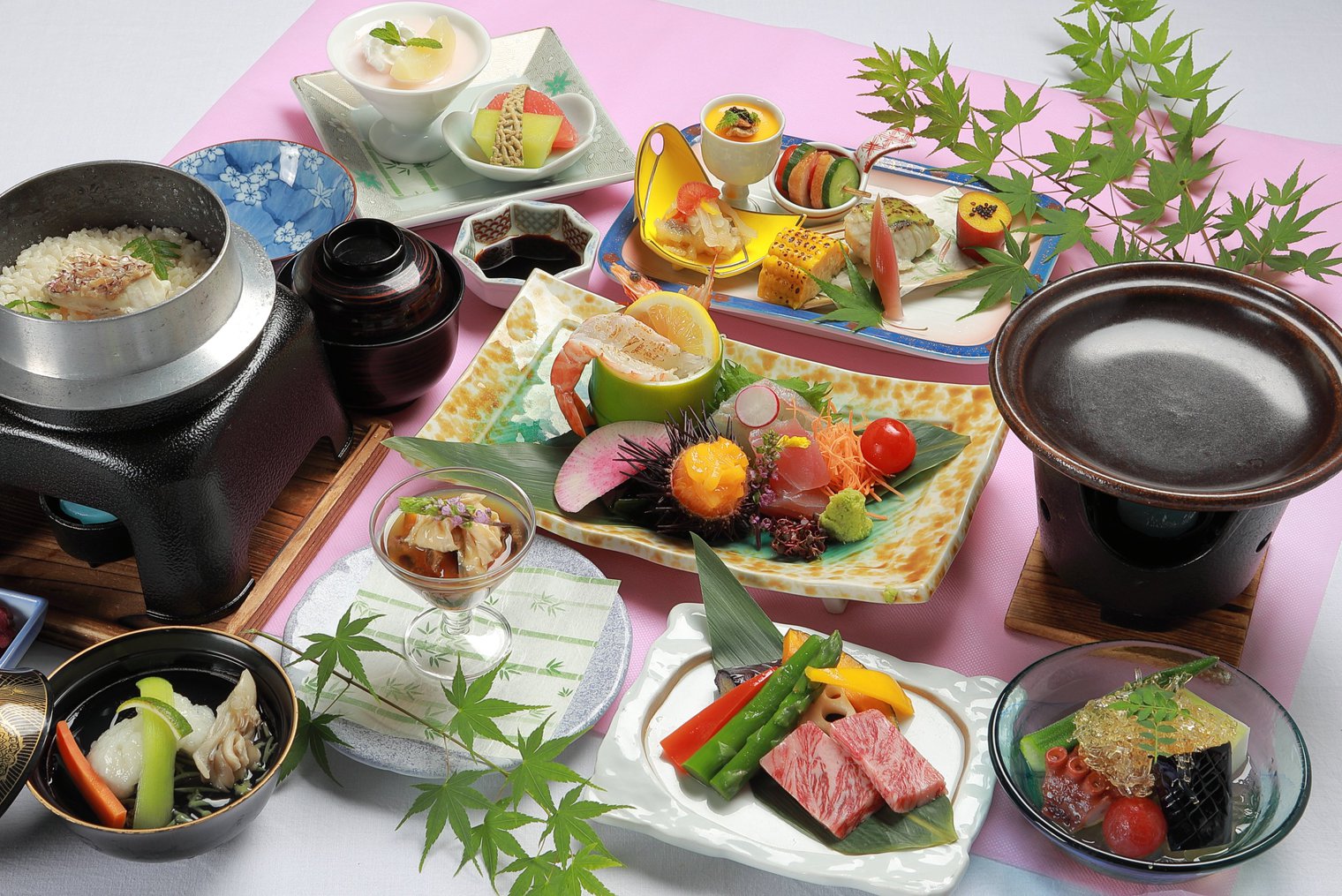【さき楽30】■豪華マドンナ会席プラン　〜美肌の湯（大浴場・露天・サウナ有）〜　※室数限定