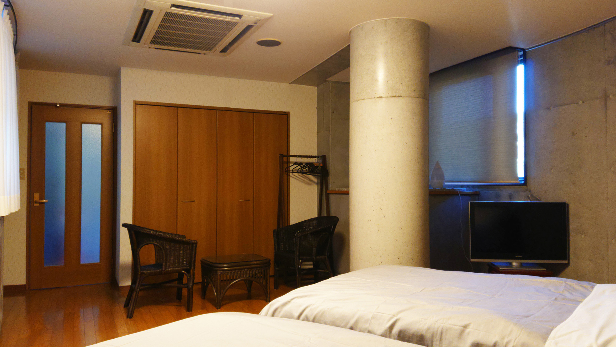 ・ベッドルーム