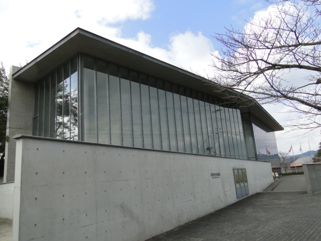 【徒歩１５分】尾道市立美術館