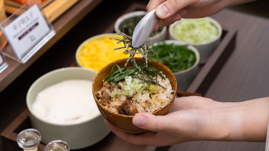 朝食：深川めし薬味をかけてもおすすめです