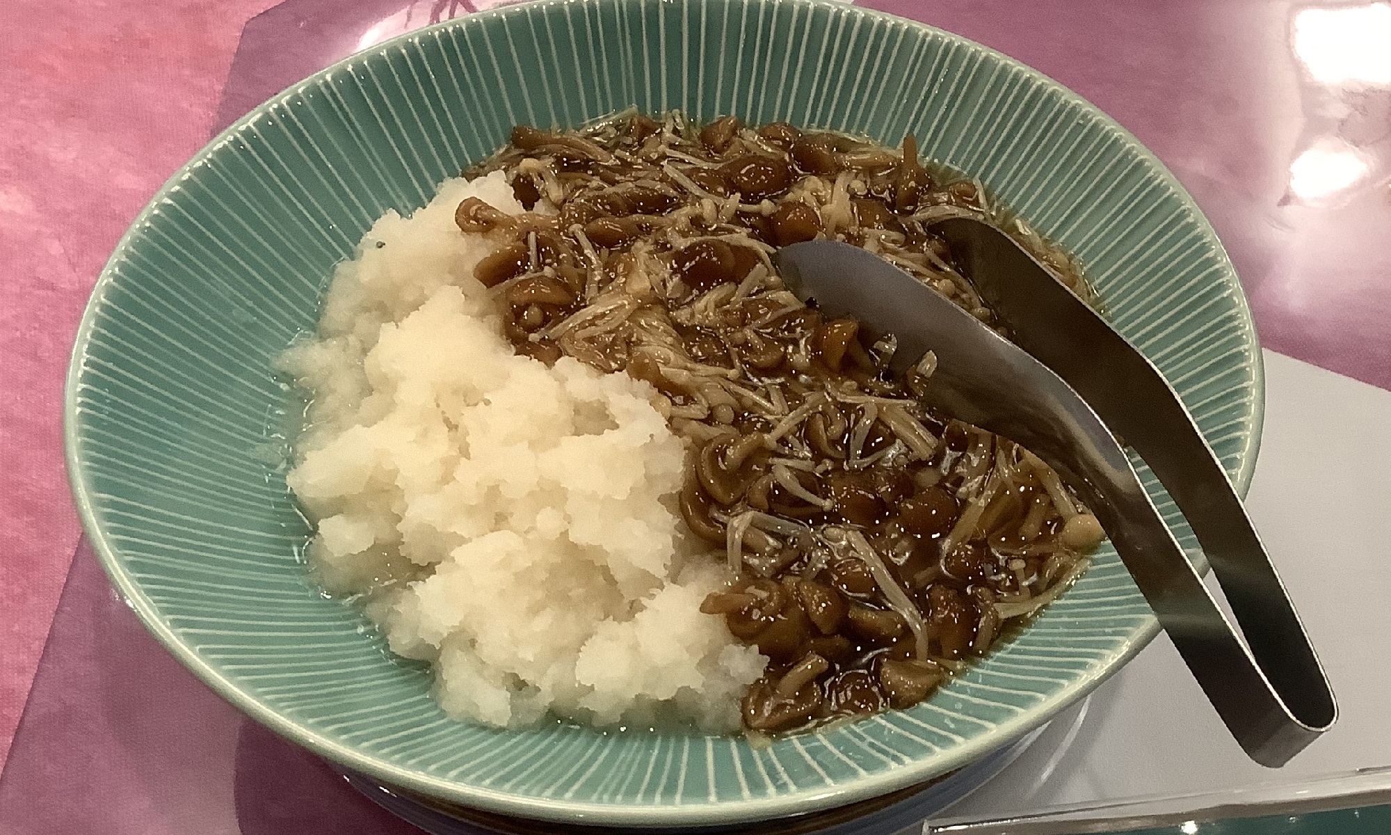 【日替り お総菜コーナー】なめこおろし♪