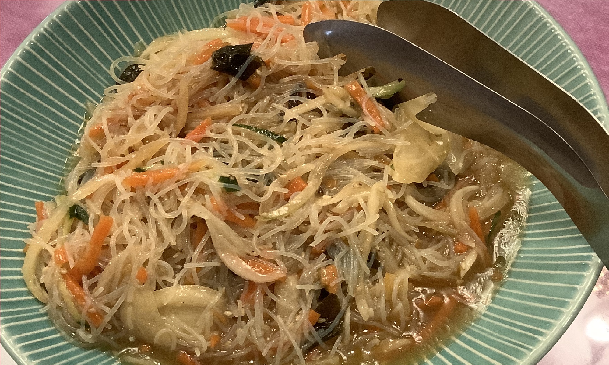 【日替り お総菜コーナー】春雨　おふくろ味♪