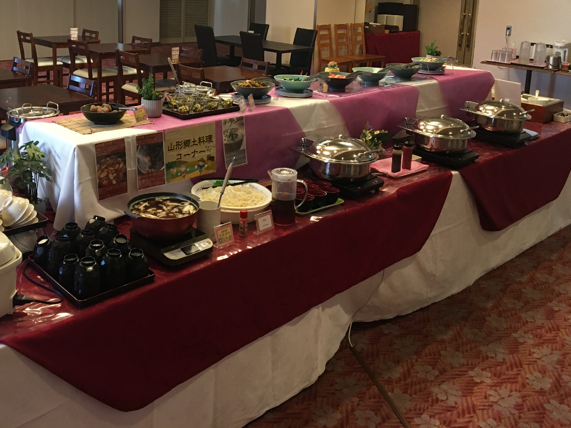 和洋20種＆郷土メニューの朝食バイキング♪