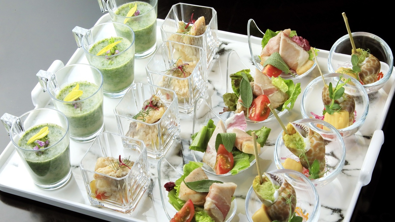 【早期割30】《最大2，200円オフ》早めの予約がお得！旬野菜×ブランド豚×海の幸＜★スタンダード＞