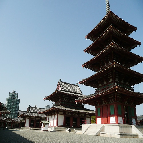 【ホテル周辺】聖徳太子建立七大寺の一つでもある四天王寺