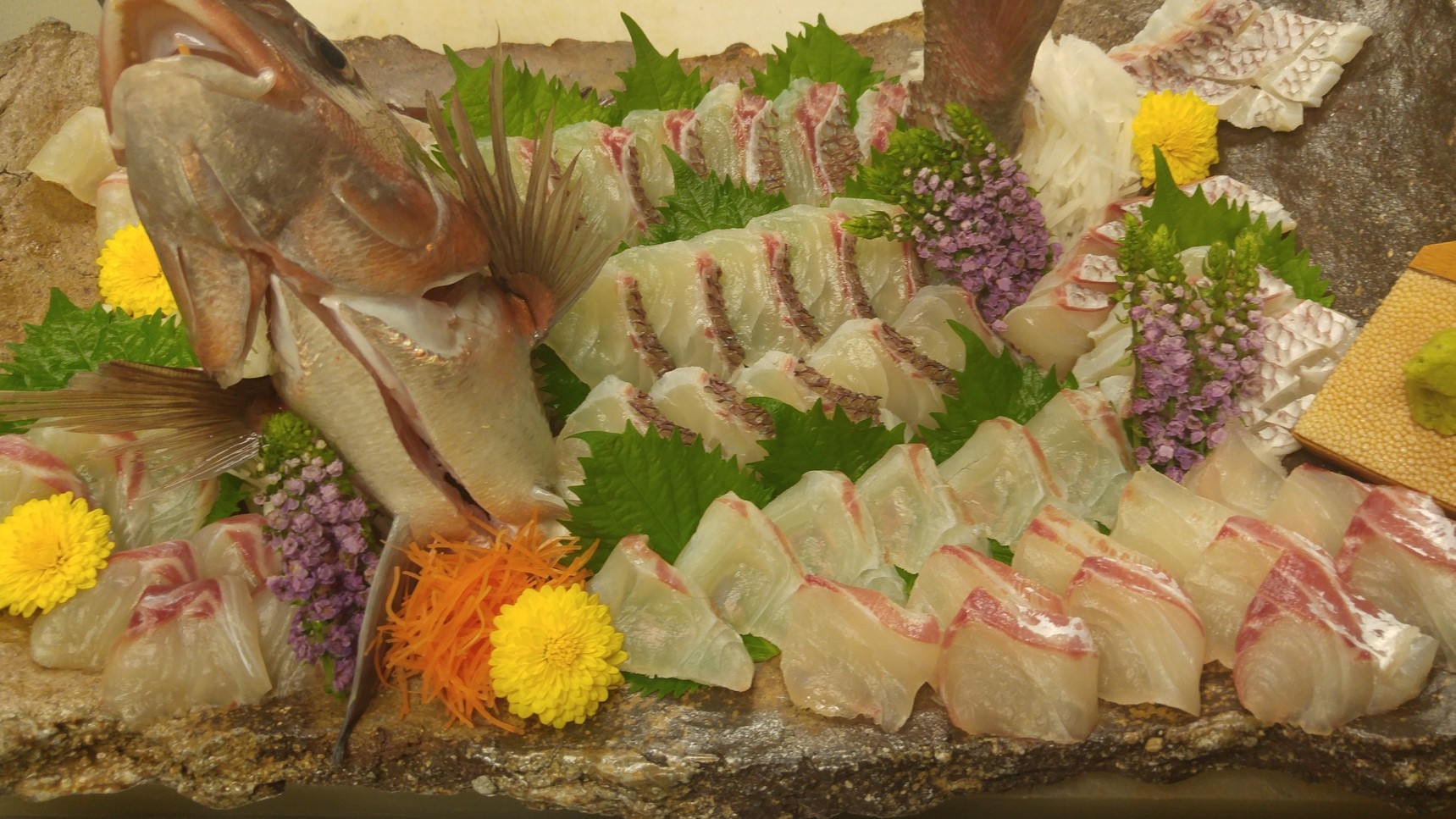 【記念日プラン●真鯛姿造り付き】還暦…喜寿…米寿…人生のお祝いに漁師町で過ごしてみてはいかがですか？