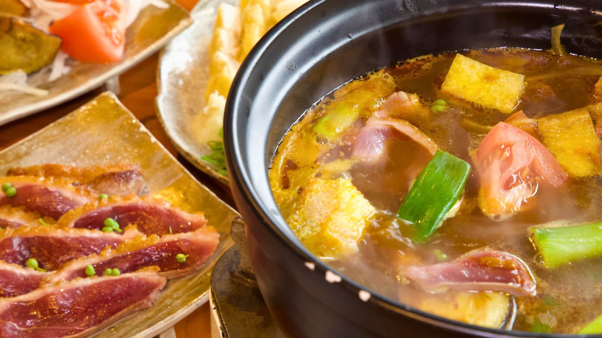 【ご夕食一例】京都鴨カレー南蛮鍋。スパイスの香りが食欲をそそります。