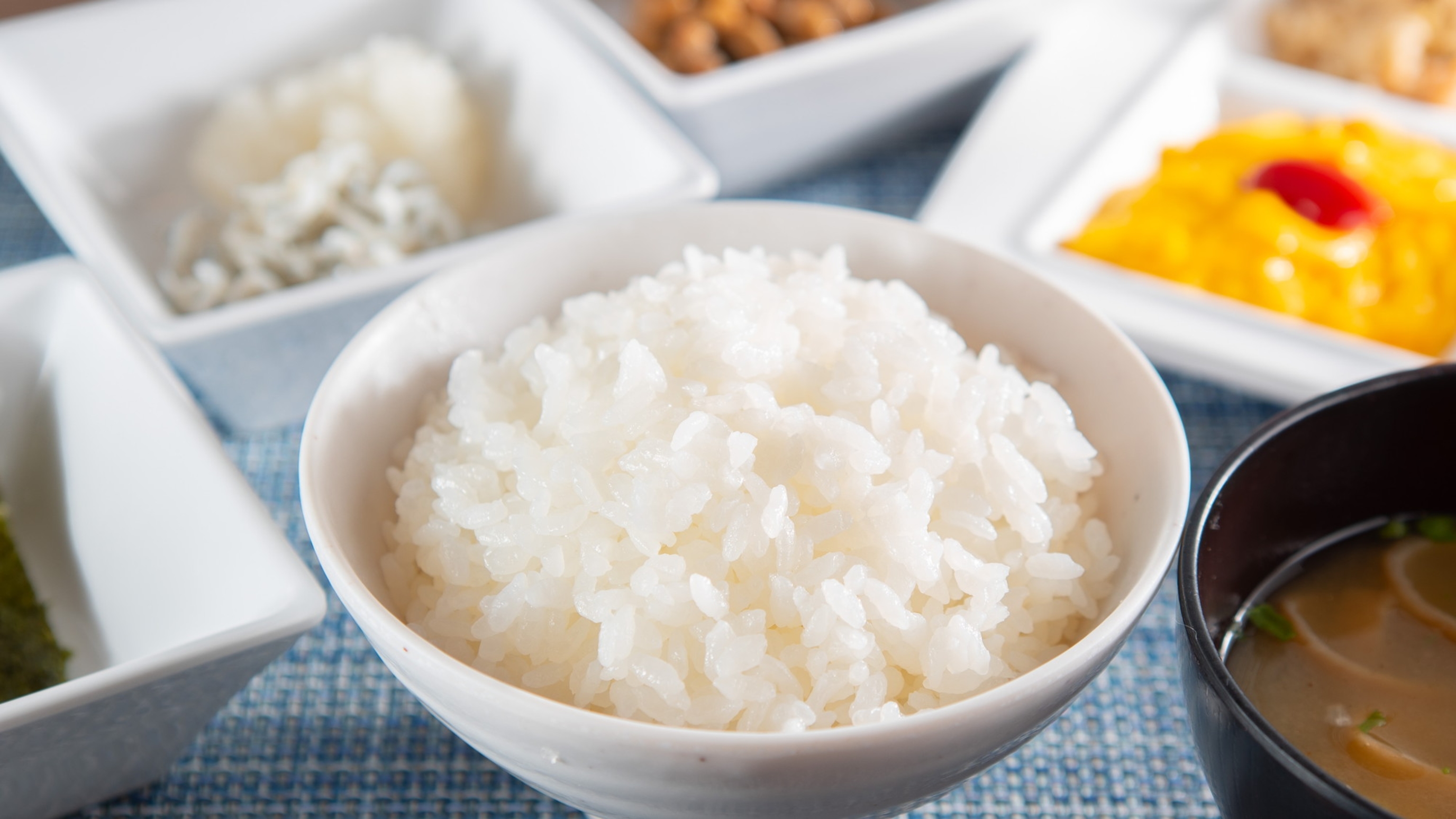 良い朝はバランスの取れた朝食から♪