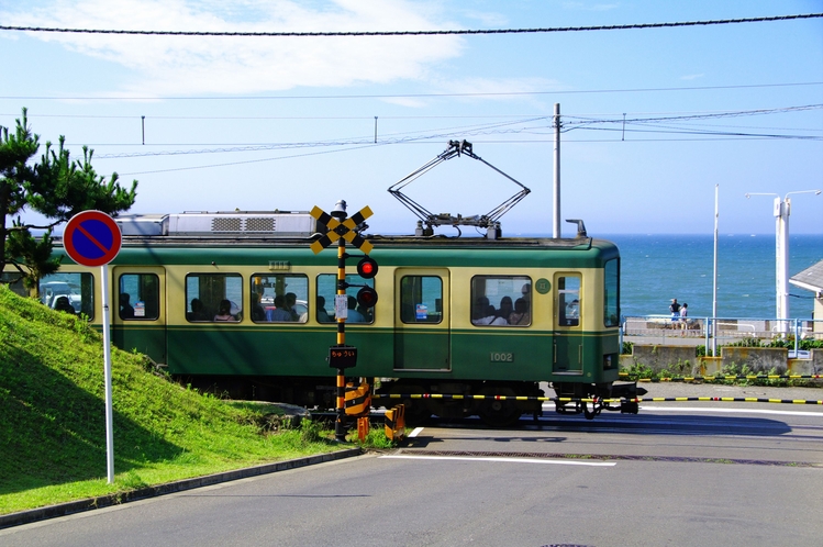 江ノ電と海