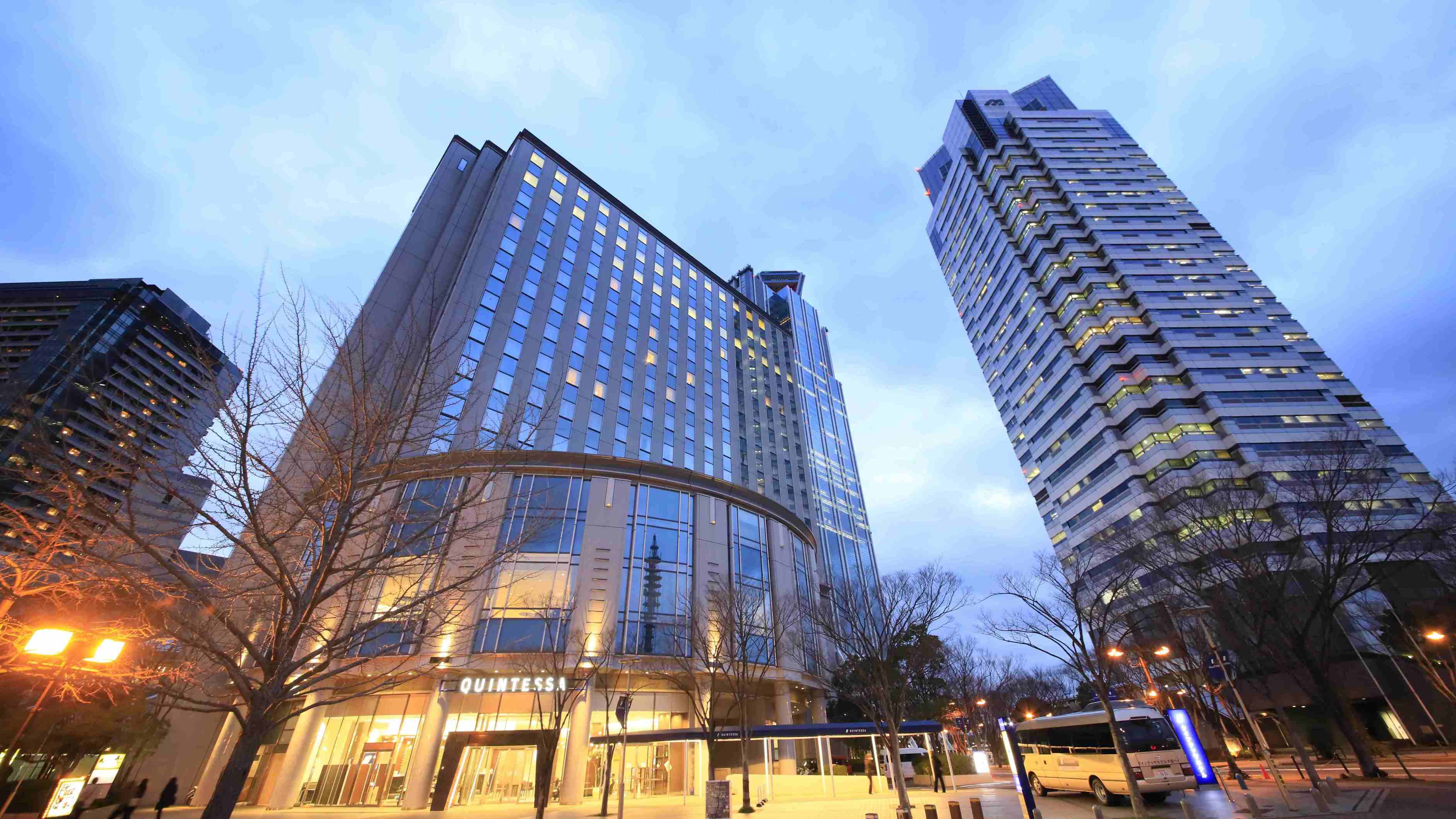 【連泊プラン】大満喫！ゆったりすごす大阪の休日 全室42平米以上(朝食付)