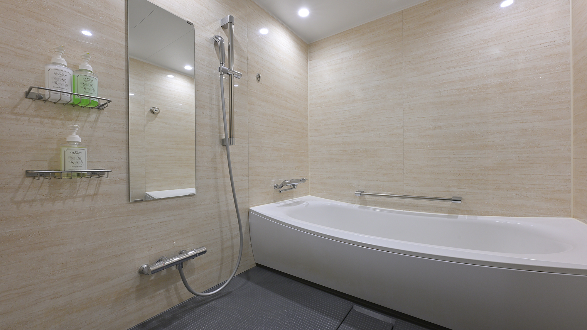 スタンダードツインフォーファミリー