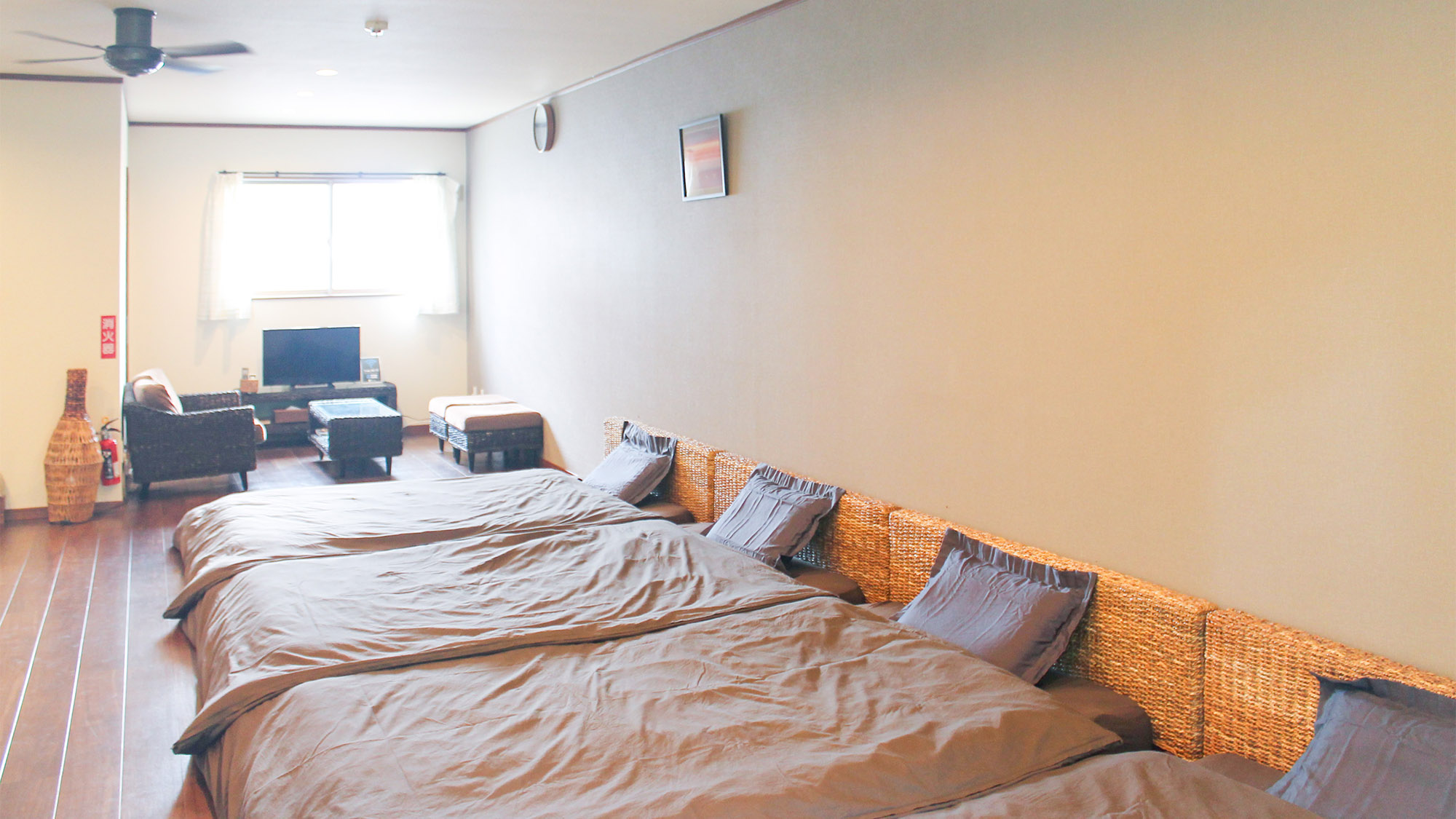 ・【鷹・客室】日々の喧騒を忘れ異国情緒あふれる空間でお寛ぎください