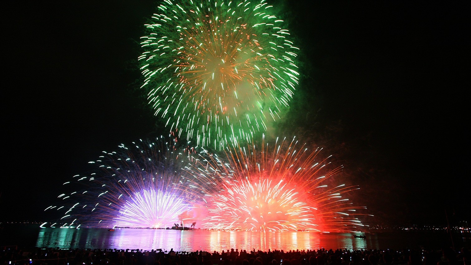 【全国新作花火鑑賞プラン】秋の諏訪湖花火をお部屋や展望露天風呂から鑑賞（9月10月・5日間限定）