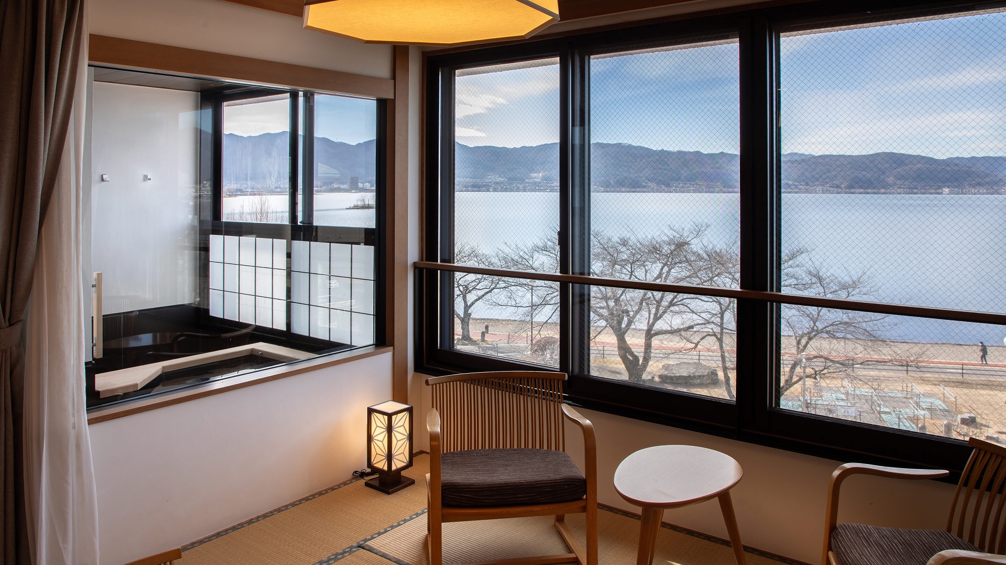 2025年客室露天風呂リニューアル。諏訪湖の眺望はそのままに、より快適な空間へ【スタンダードタイプ】