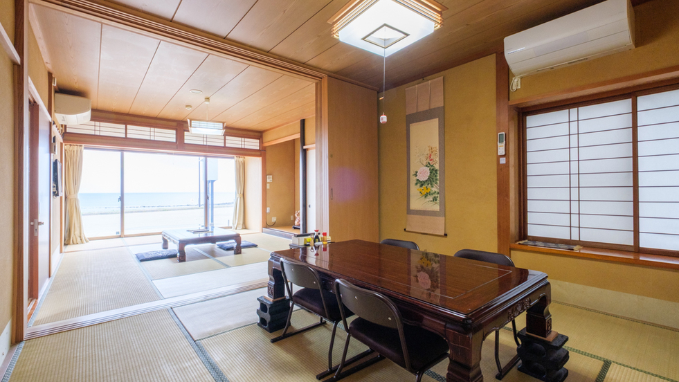 海の見える大部屋