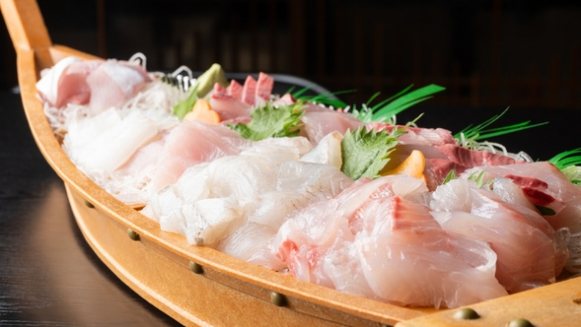 【D贅沢三昧コース】注！おなかを空かせてお越しください！氷見港直送DX大漁舟盛り付き♪