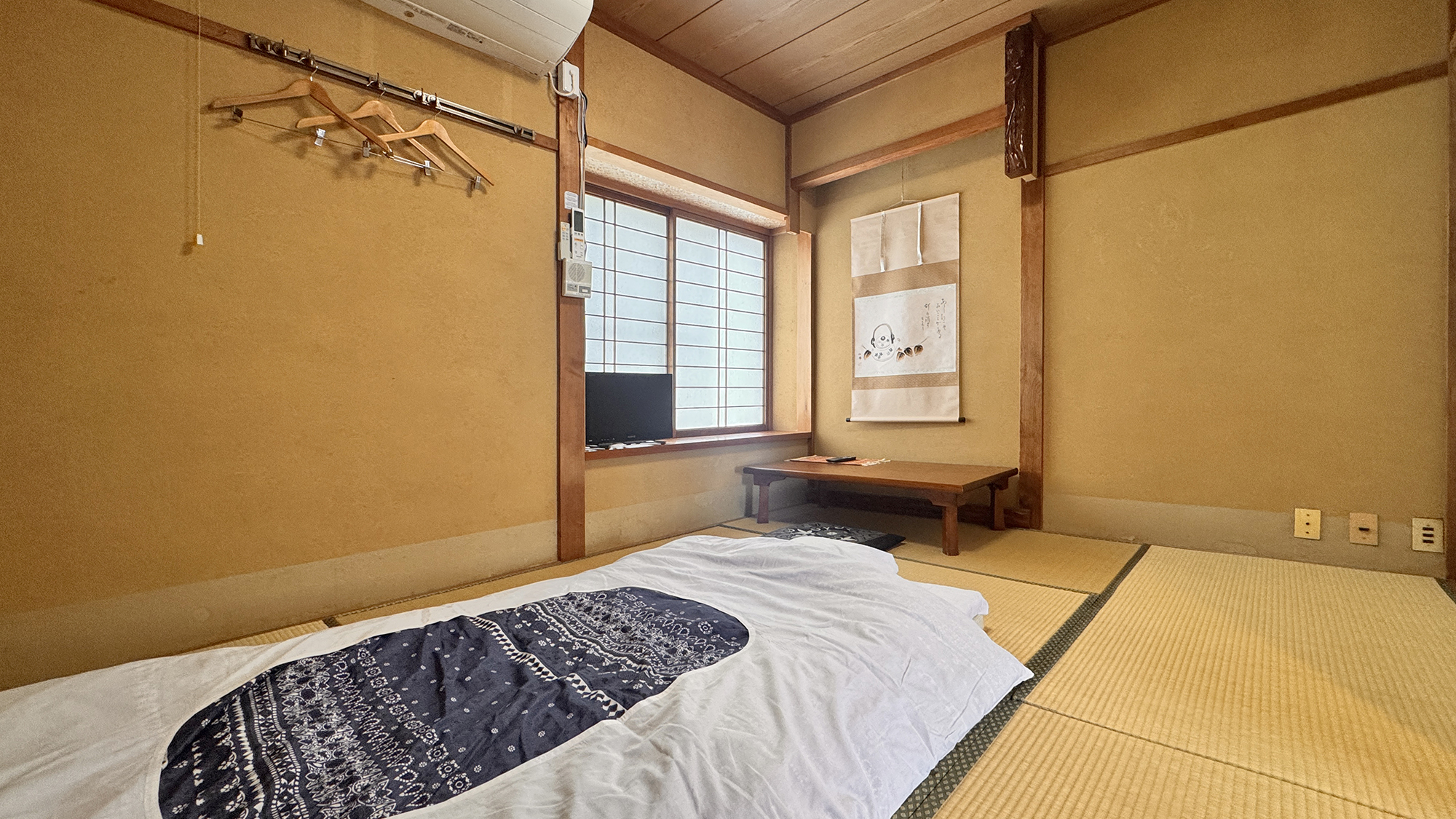 【お部屋】こじんまりと和室