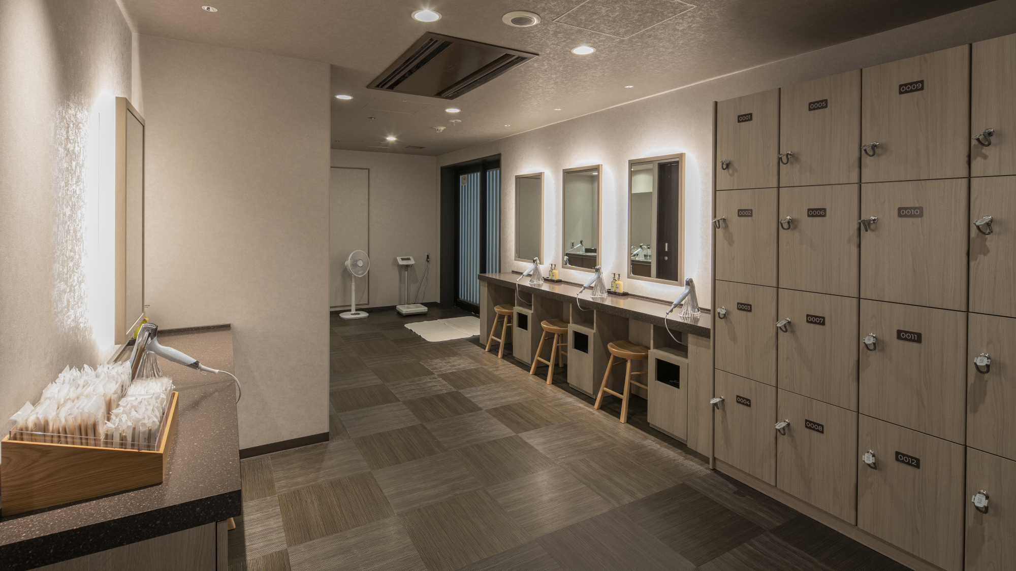 大浴場鍵付きロッカー