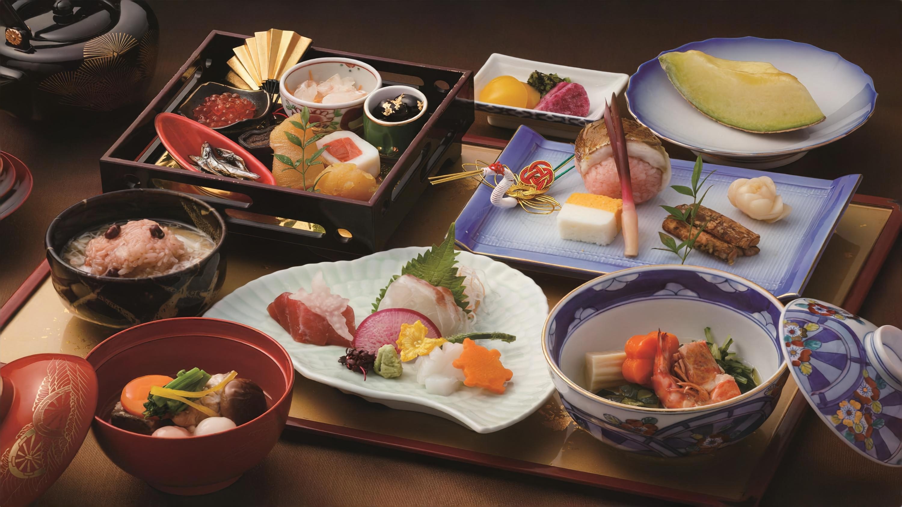 【2025年12月31日限定】元日の朝食は宴会場で1月1日限定の「新春おせち」をご用意