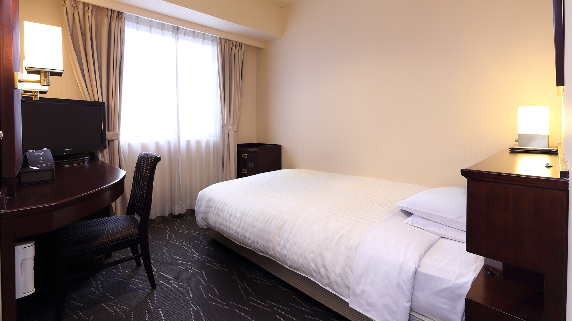 SINGLE / ビジネス シングル -14㎡- (ベッド幅: 120cm×200cm 1台)