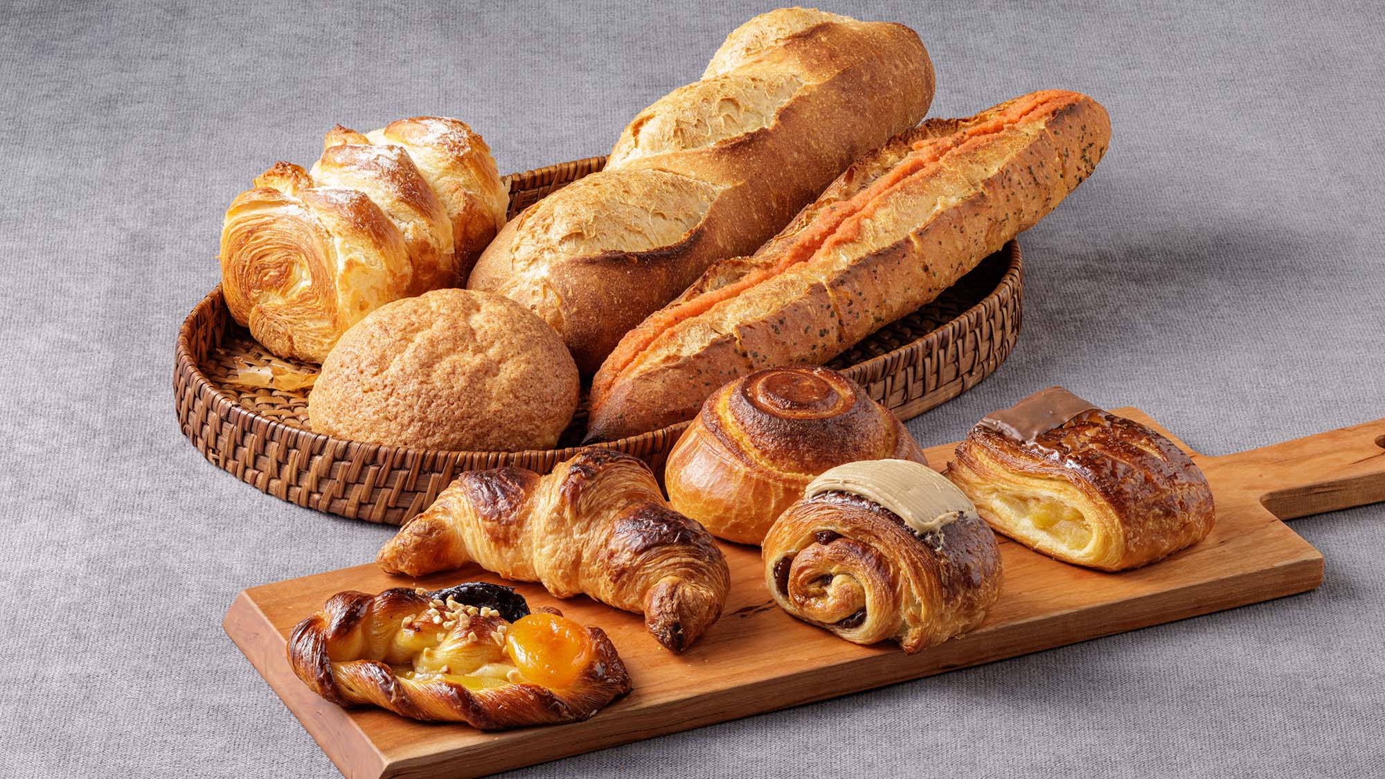 SHOP 1F / ブーランジェリー＆パティスリー ル プティパレ