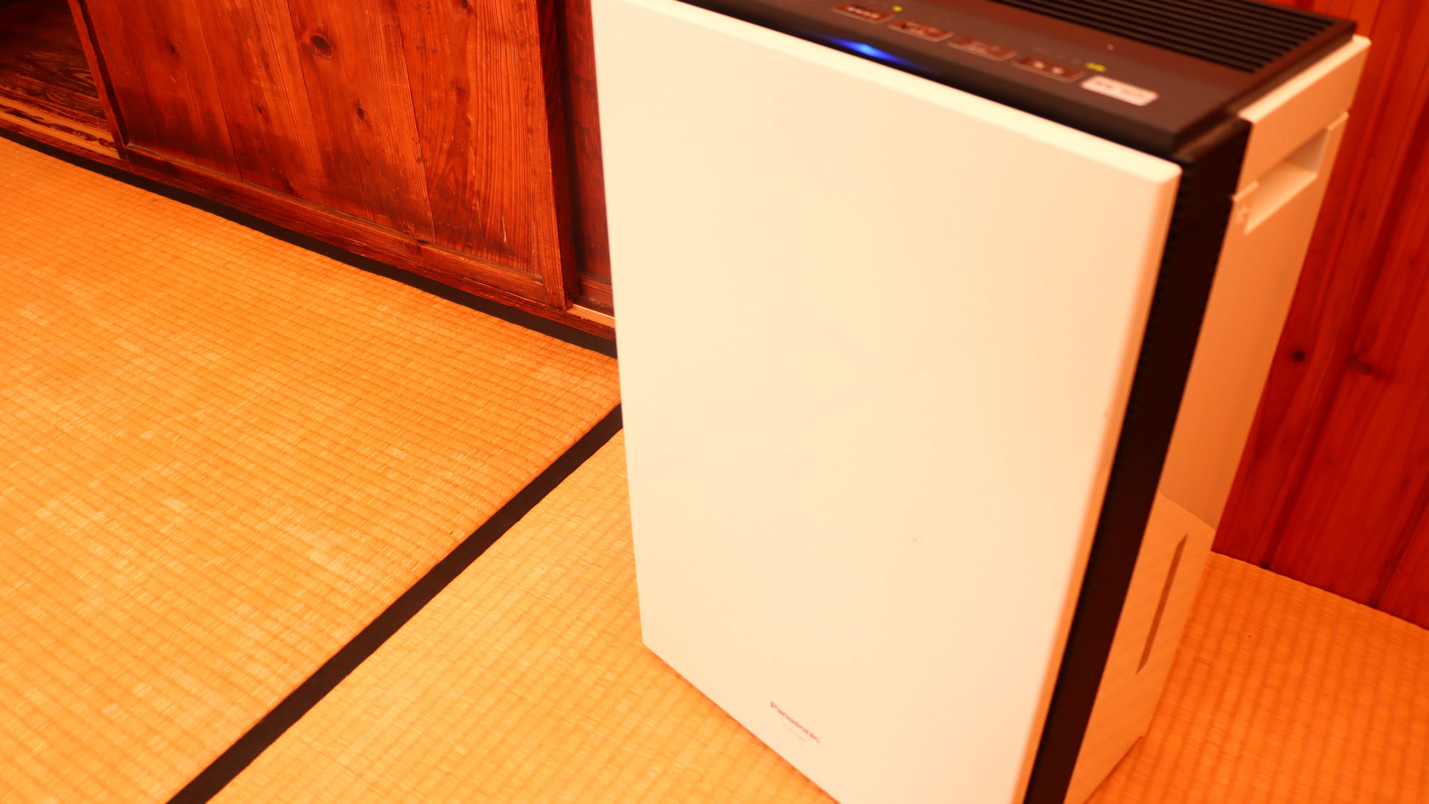 ●お部屋の装備●消毒効果のある空気清浄機完備♪衛生にも配慮しています！