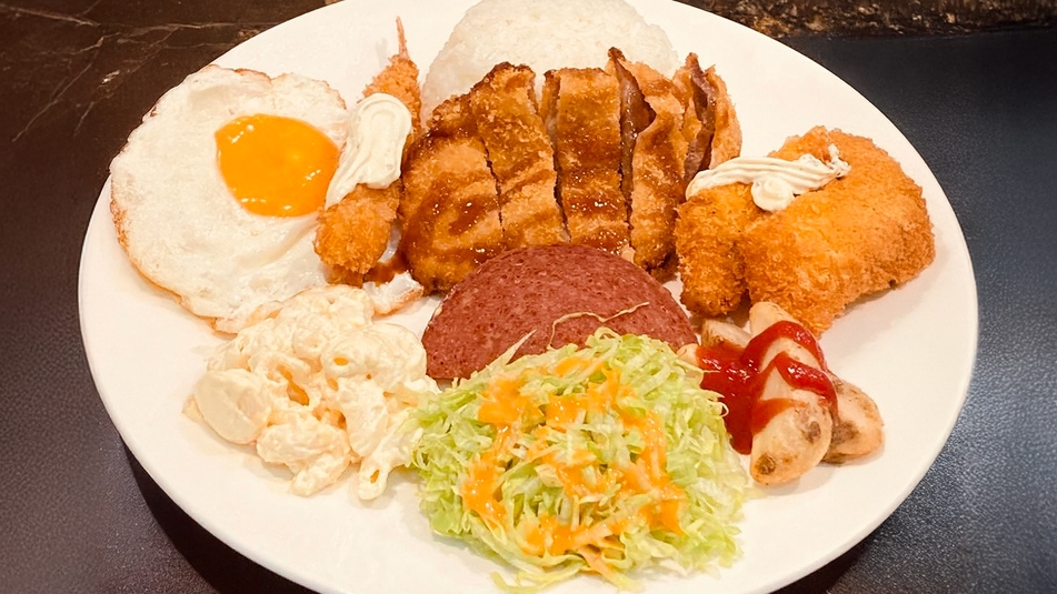 【夕朝食付】選べるディナー(ステーキセット/Aランチ/各種チャンプルー)＋パンバイキング朝食
