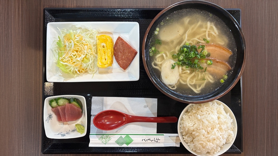 【夕朝食付】選べるディナー(ステーキセット/Aランチ/各種チャンプルー)＋パンバイキング朝食