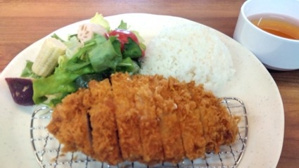 ◆2泊以上のご宿泊におススメ♪レストランの定食6種類から選べる夕食プラン♪ワンドリンク付【夕朝食付】