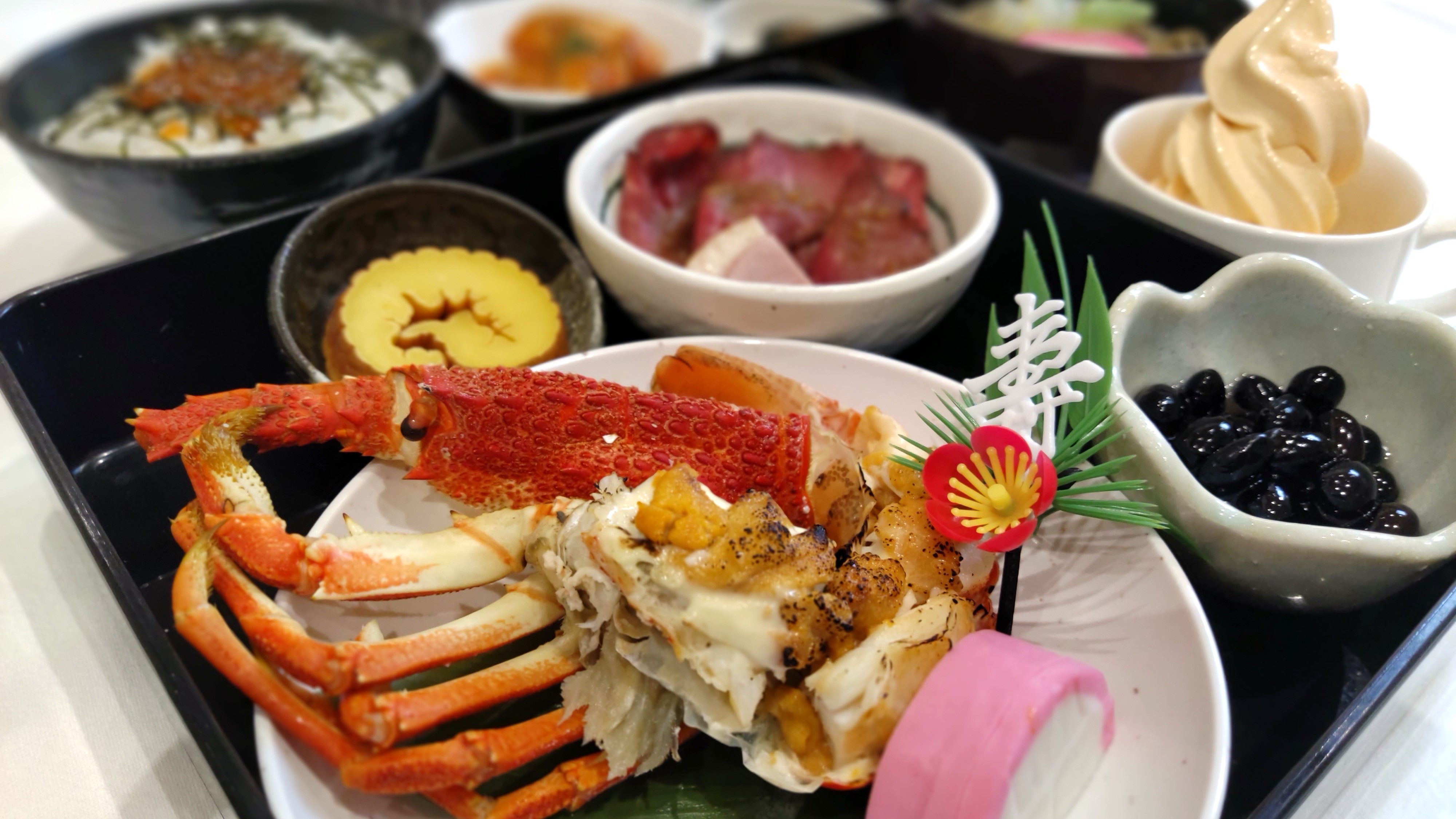 ◆お正月膳イメージ～年末年始のご宿泊を豪華に彩るお食事をご用意しました