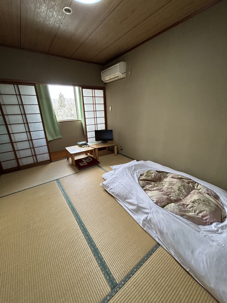 和室（バス　トイレ共用） 洗面台あり