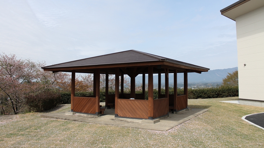 【ファミリー】遊びの拠点に泊まろう｜大自然の中で遊び放題、温泉入り放題★（素泊まり）