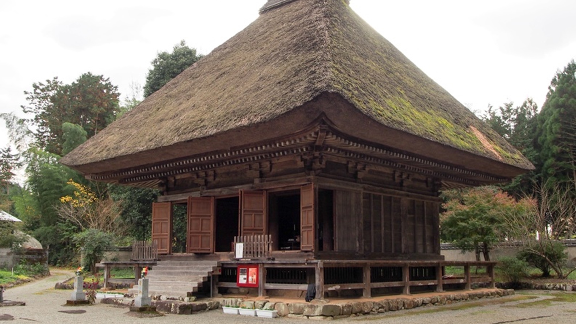 *【周辺】城泉寺阿弥陀堂