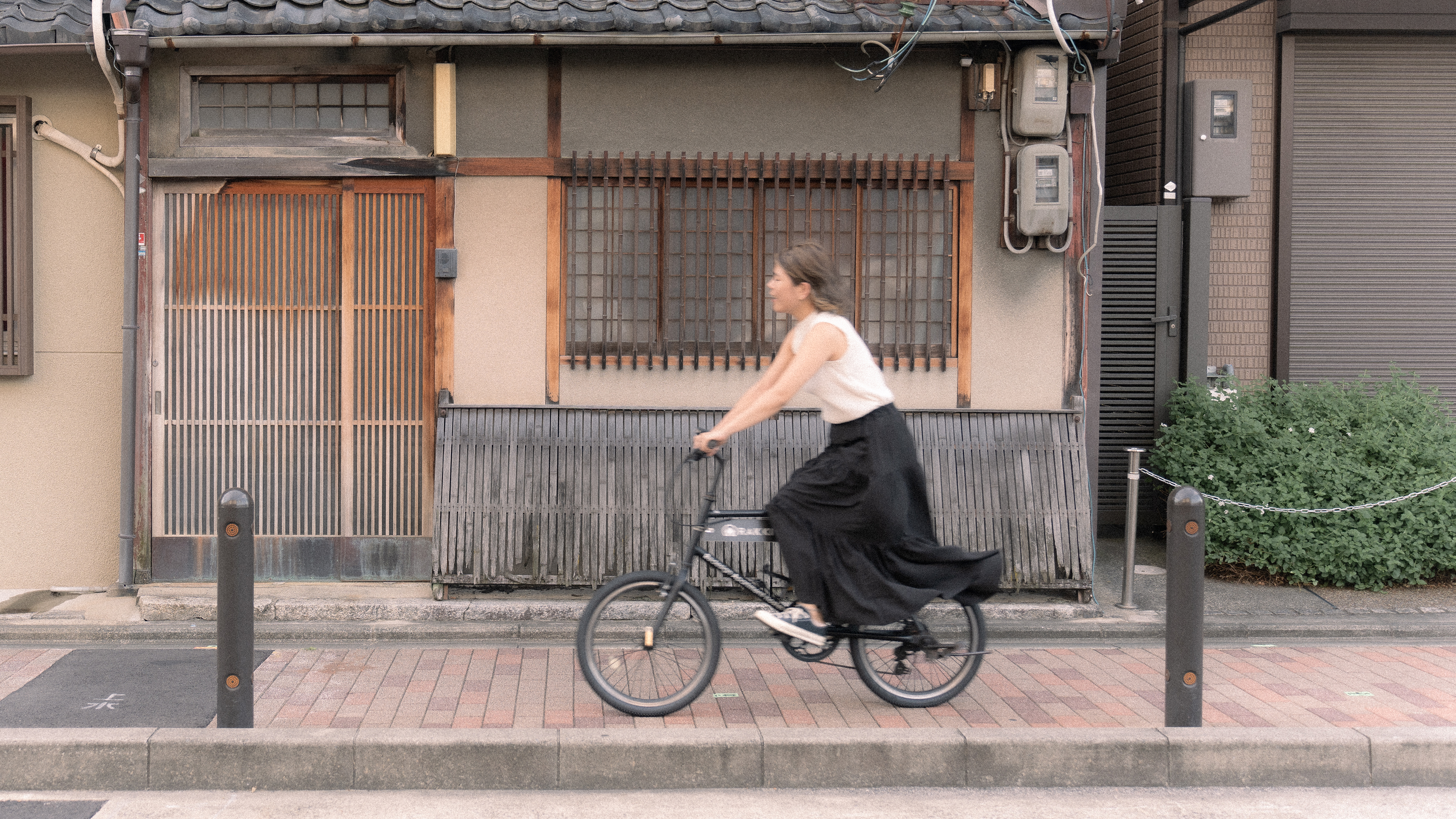 オリジナルラッピングを施したレンタルサイクル用の自転車【2台】