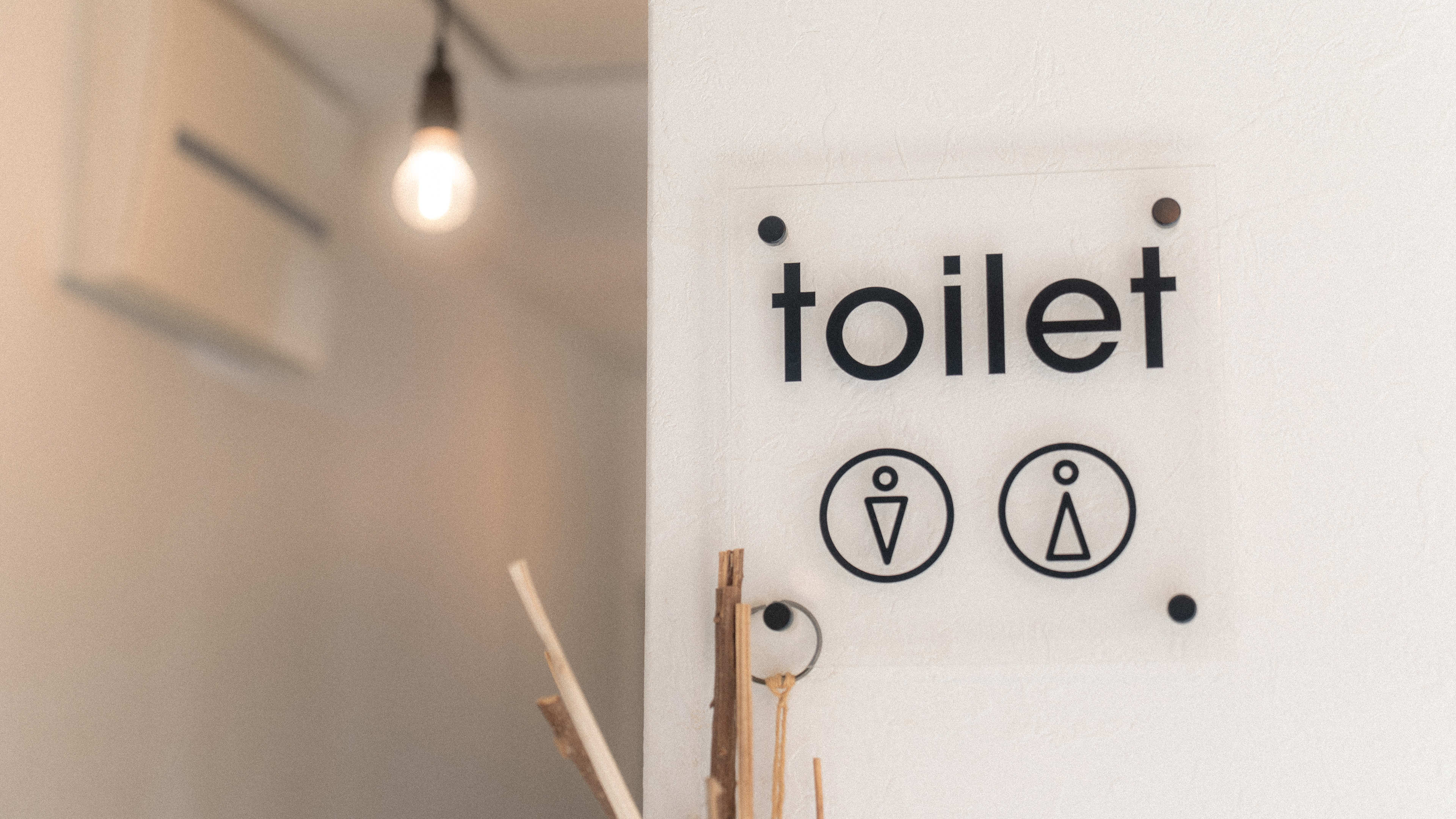 館内トイレのサイン