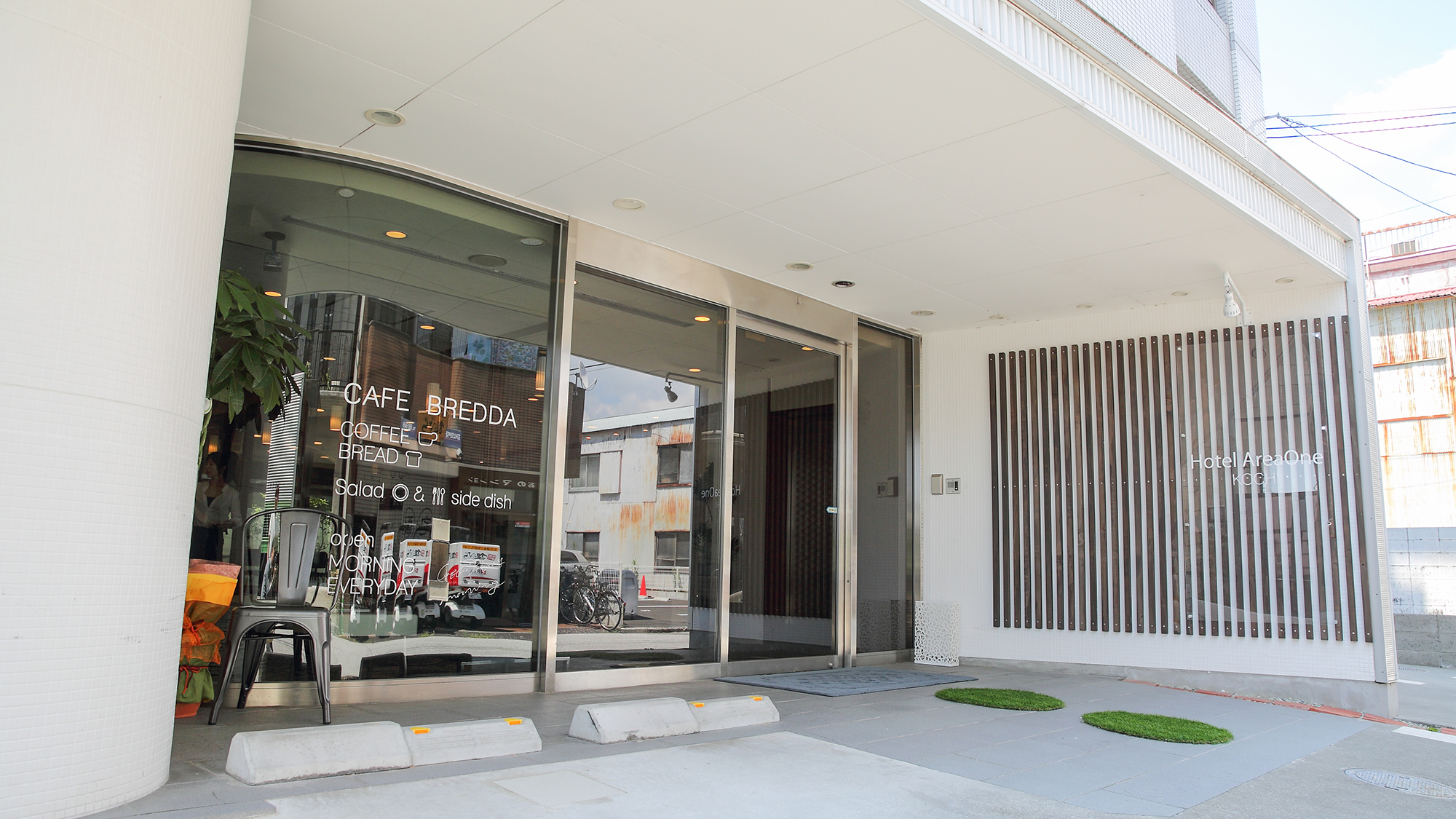 ホテルイメージ〈入り口〉