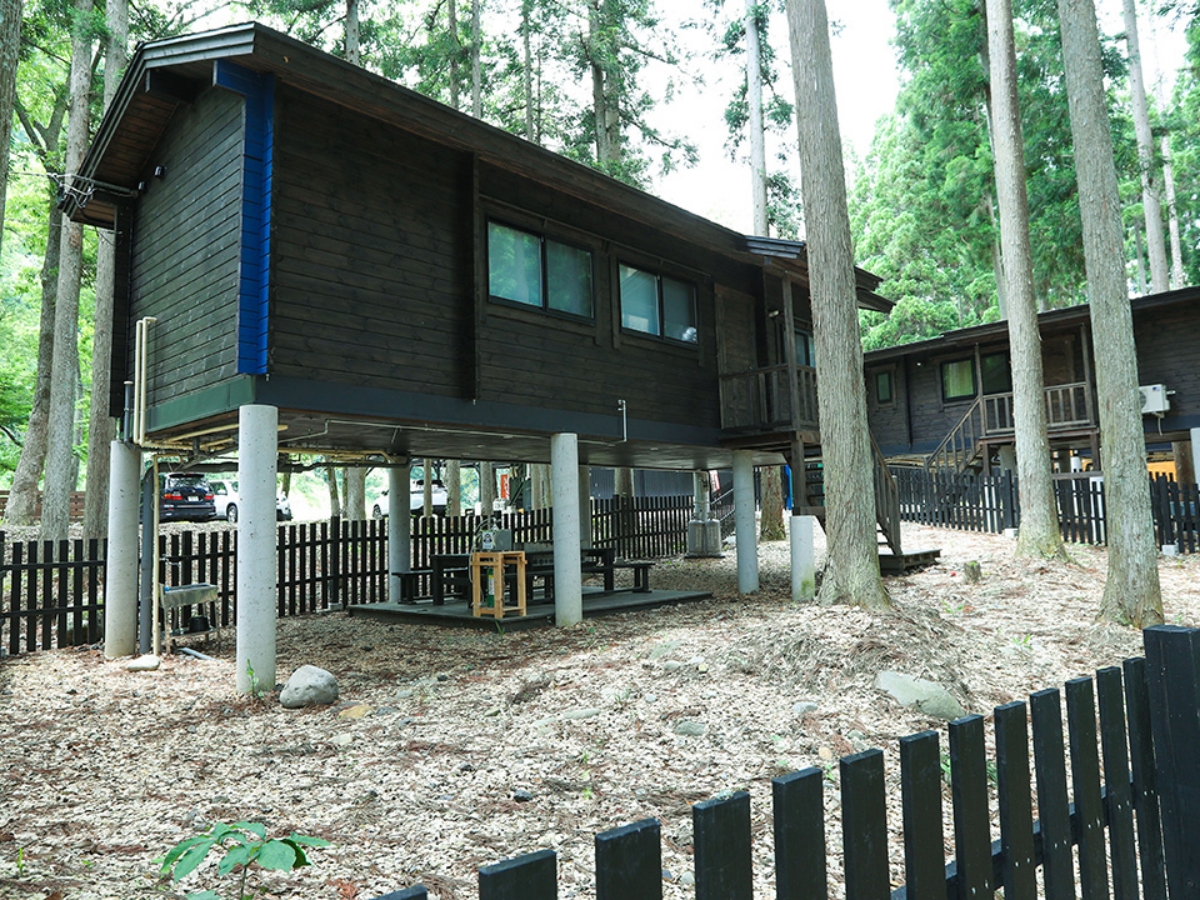 【四の棟＜2K＋ロフト＞古民家風コテージ】外観