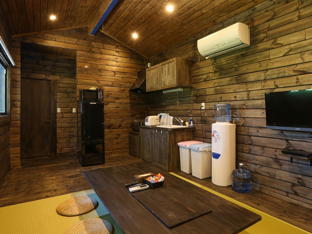 【四の棟＜2K＋ロフト＞古民家風コテージ】和室