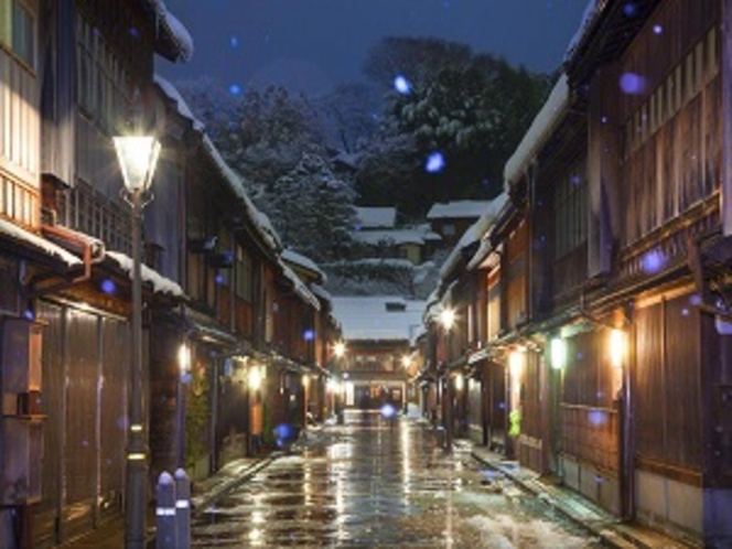 金沢市内　ひがし茶屋街の夜景