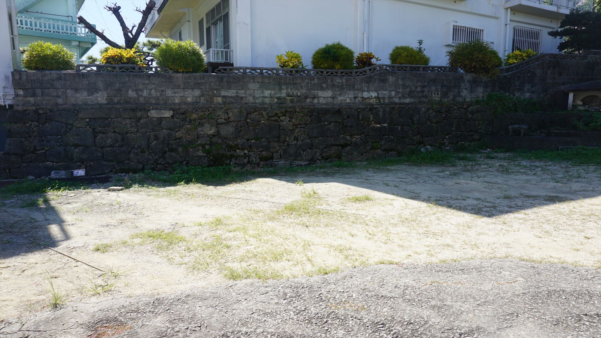 【ホテル第二駐車場】ホテルからたった徒歩2分！広いスペースで駐車の心配なし。