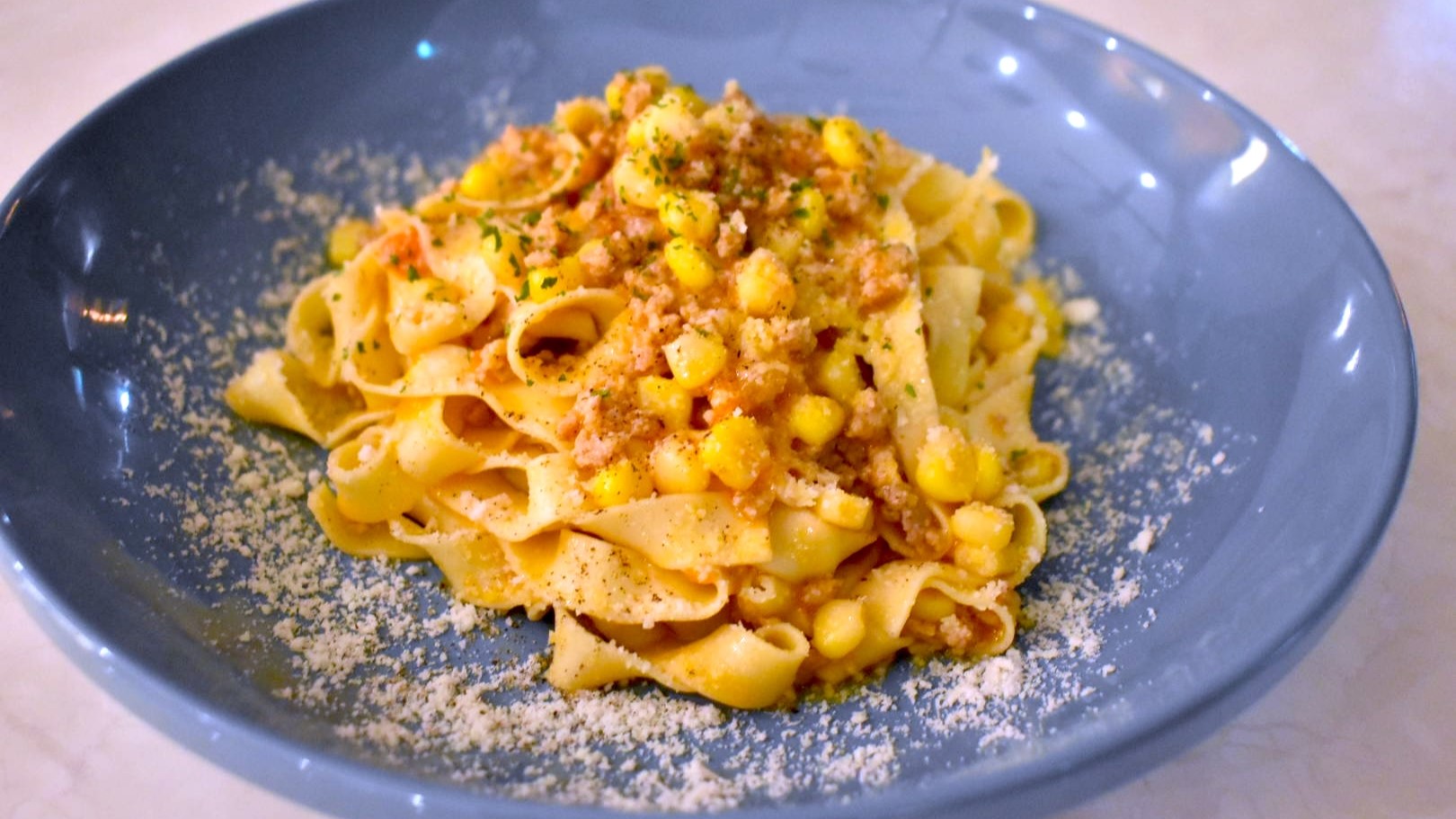 【ポンテヌオーヴォカフェ夕食】タリアテッレ　とうもろこしのボロネーゼ