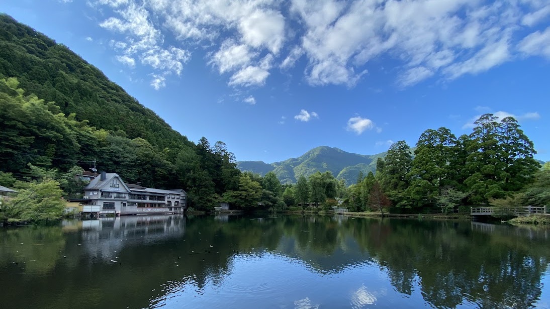 【通常料金】由布院の四季を感じる日本伝統の旅館！全室客室風呂付き！素泊まり！