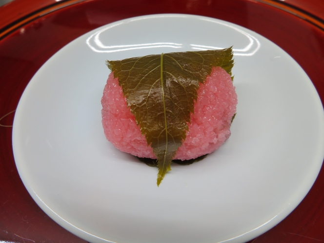 4月の和菓子「桜餅」