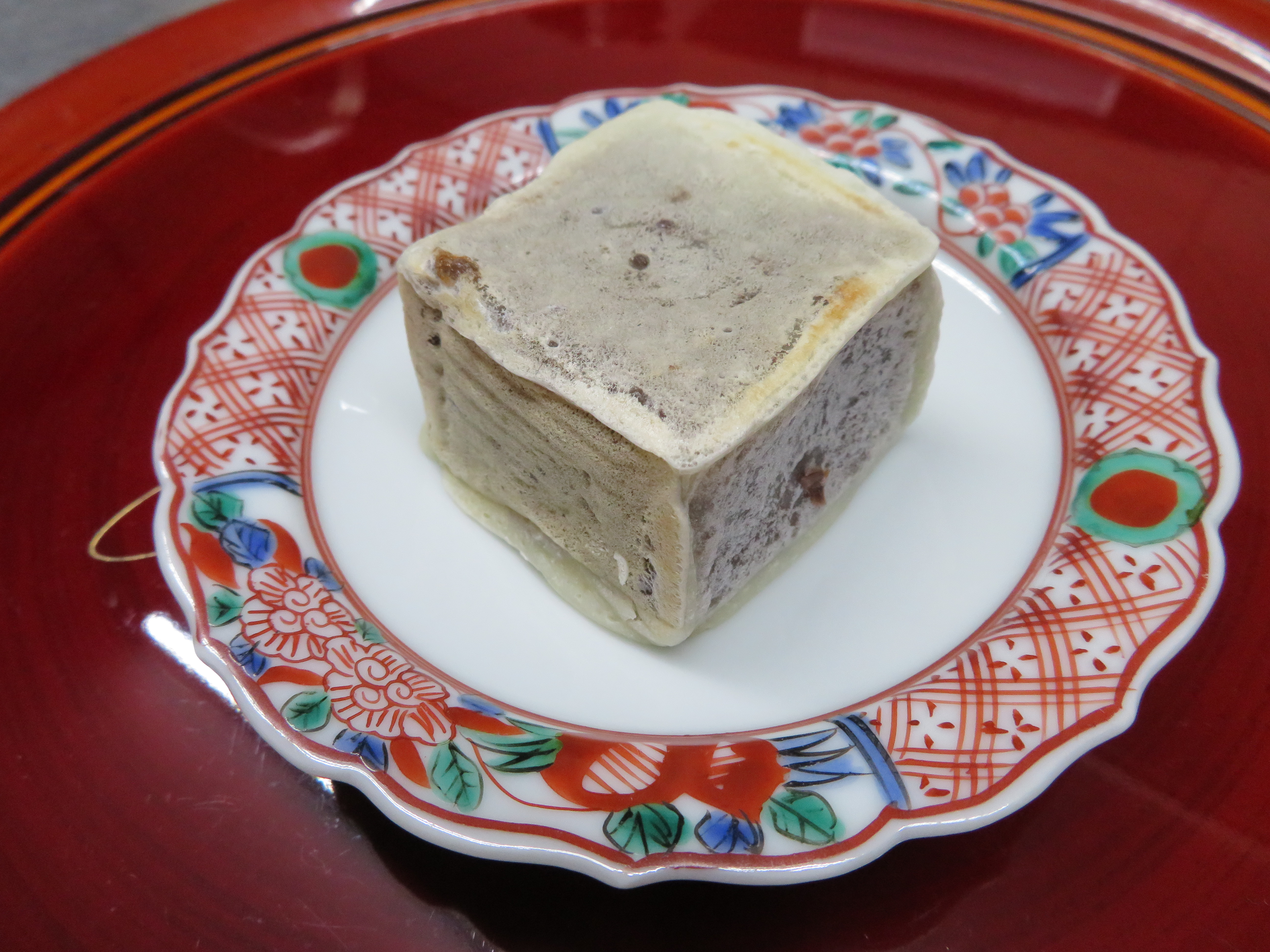 12月の和菓子「きんつば」　焼き立てをどうぞ