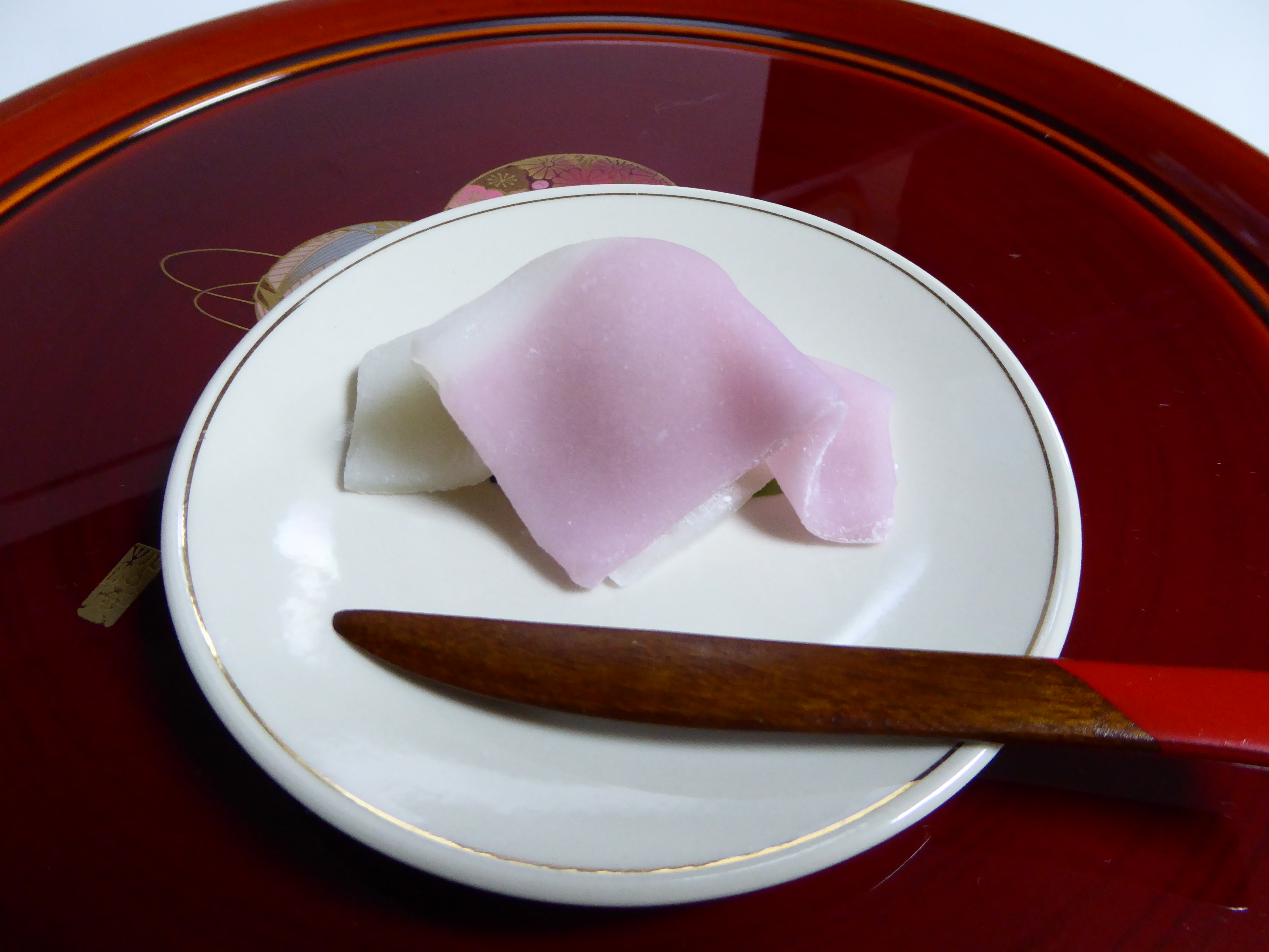 ５月の和菓子「外郎製 菖蒲」