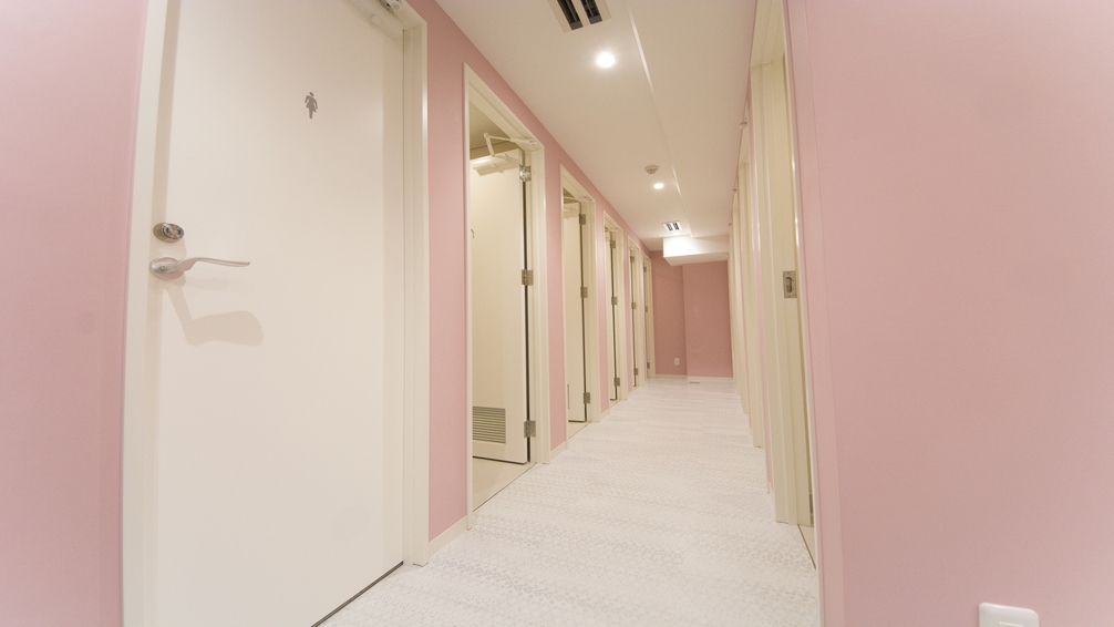 【16時in〜翌8時out】朝8時までのチェックアウトがお得！女性に嬉しいアメニティや＆貸出品も充実